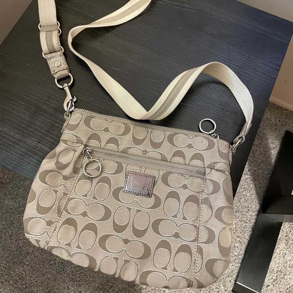 Coach crossbody purse